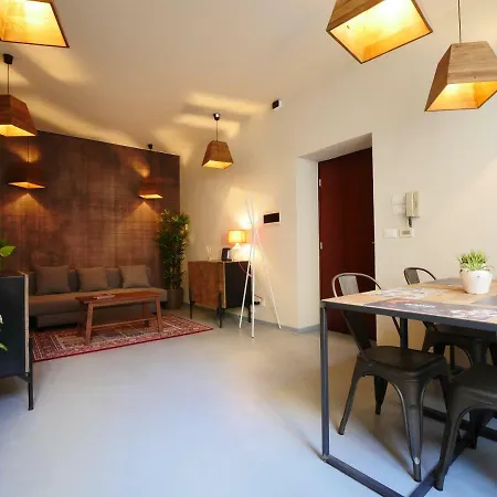 Apartment Maison Cavour *